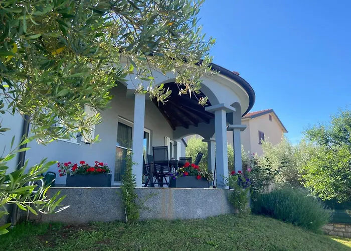 Holiday Home Mihaela