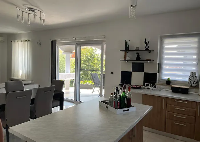 Holiday Home Mihaela